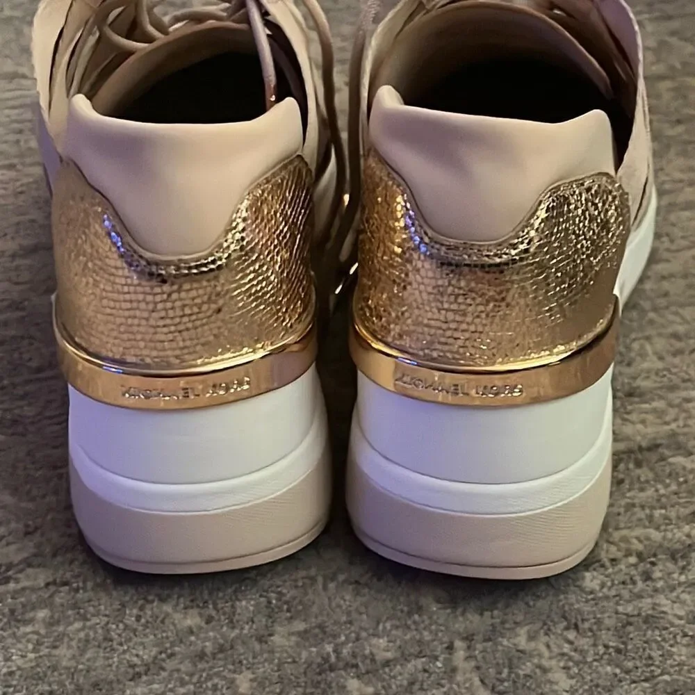 Michael Kors Cydney Metallic Webbed Sneaker size  9.5